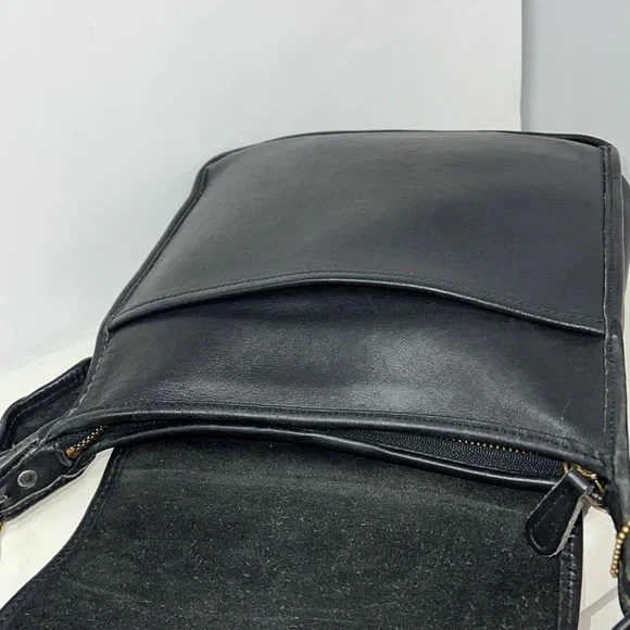 Coach Vintage Patricia’s Legacy Crossbody Black Leather Shoulder Bag - Picture 10 of 15